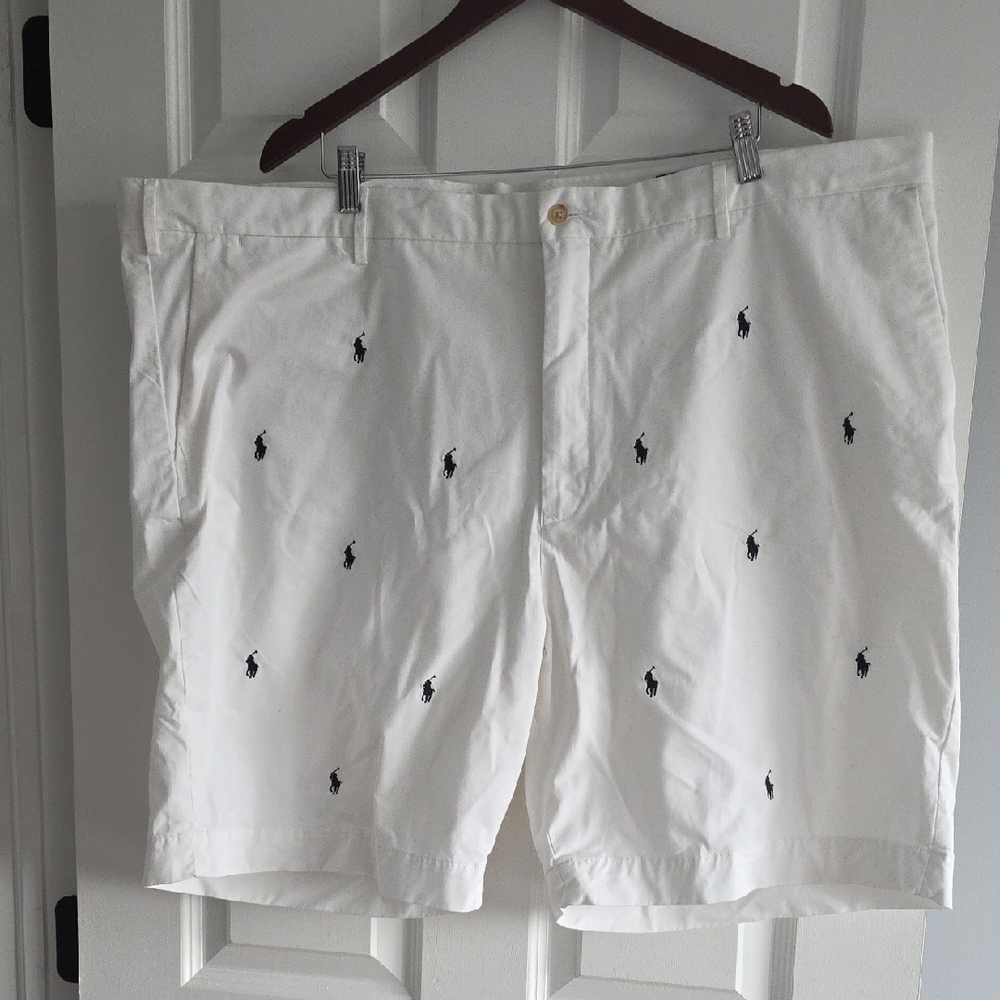 Ralph Lauren White Flat Front Shorts Lightweight Classic Design